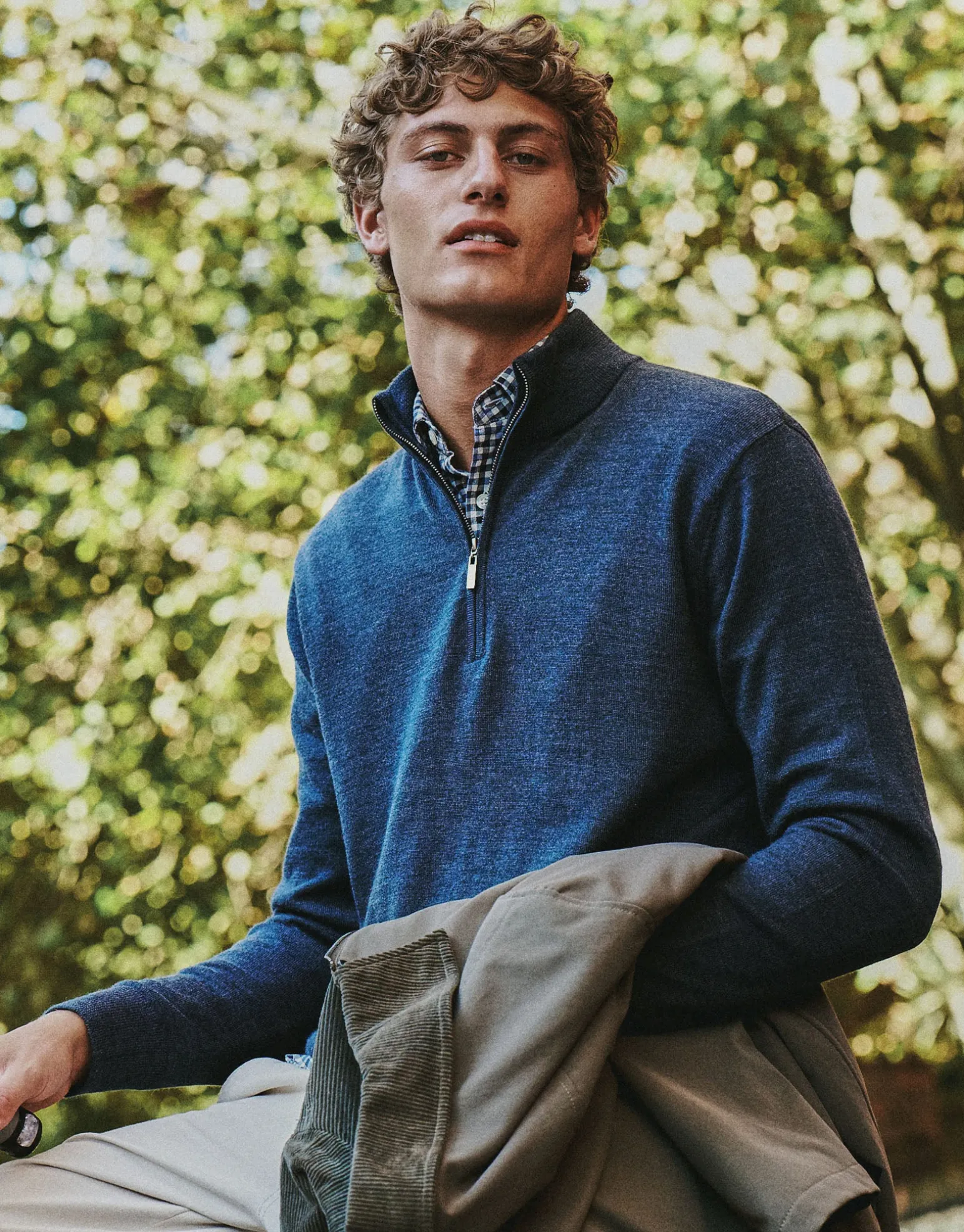 100% Merino Quarter Zip Knit Jumper in Black