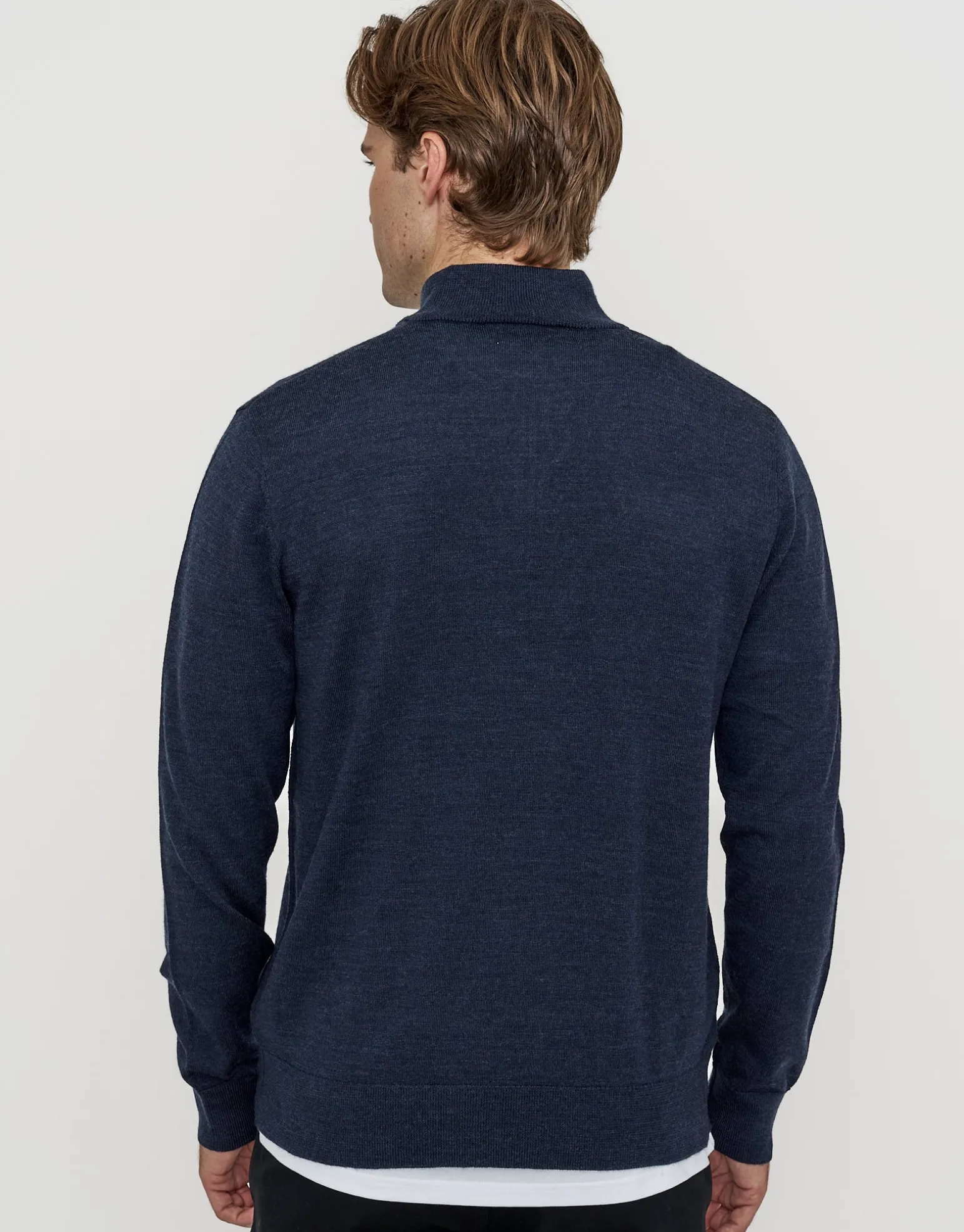 100% Merino Quarter Zip Knit Jumper in Olive