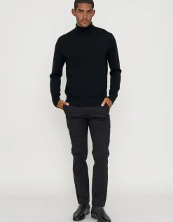 100% Merino Turtleneck Jumper in Black
