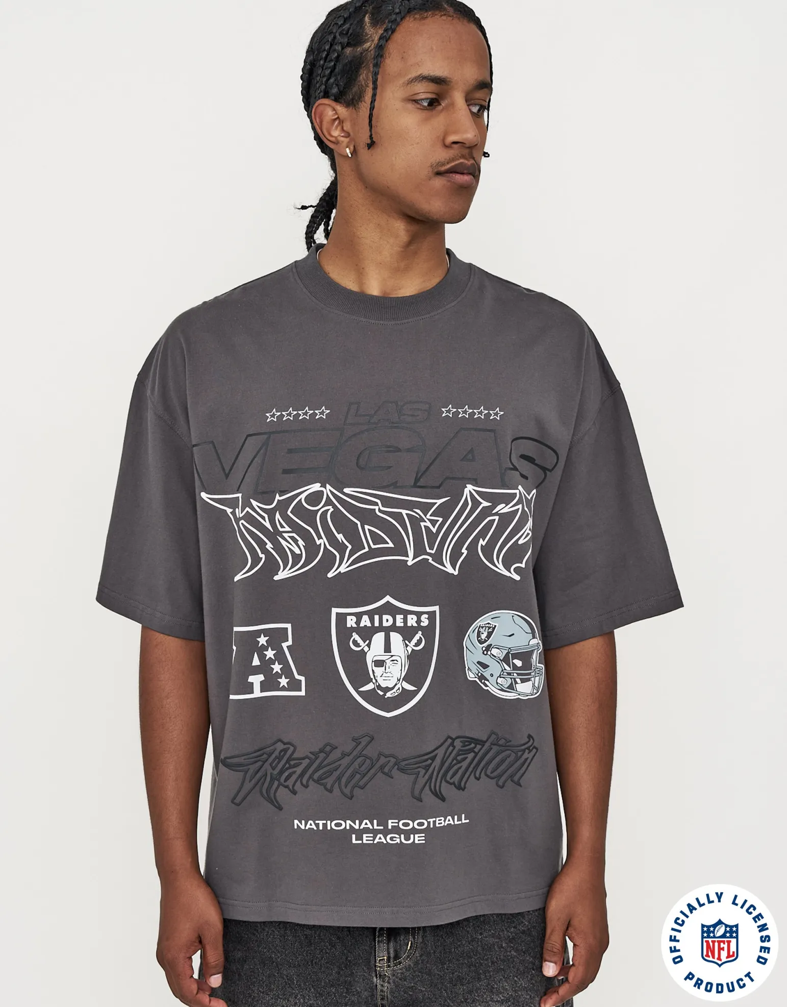 NFL Raiders Urban Box Fit T Shirt in Pewter Grey
