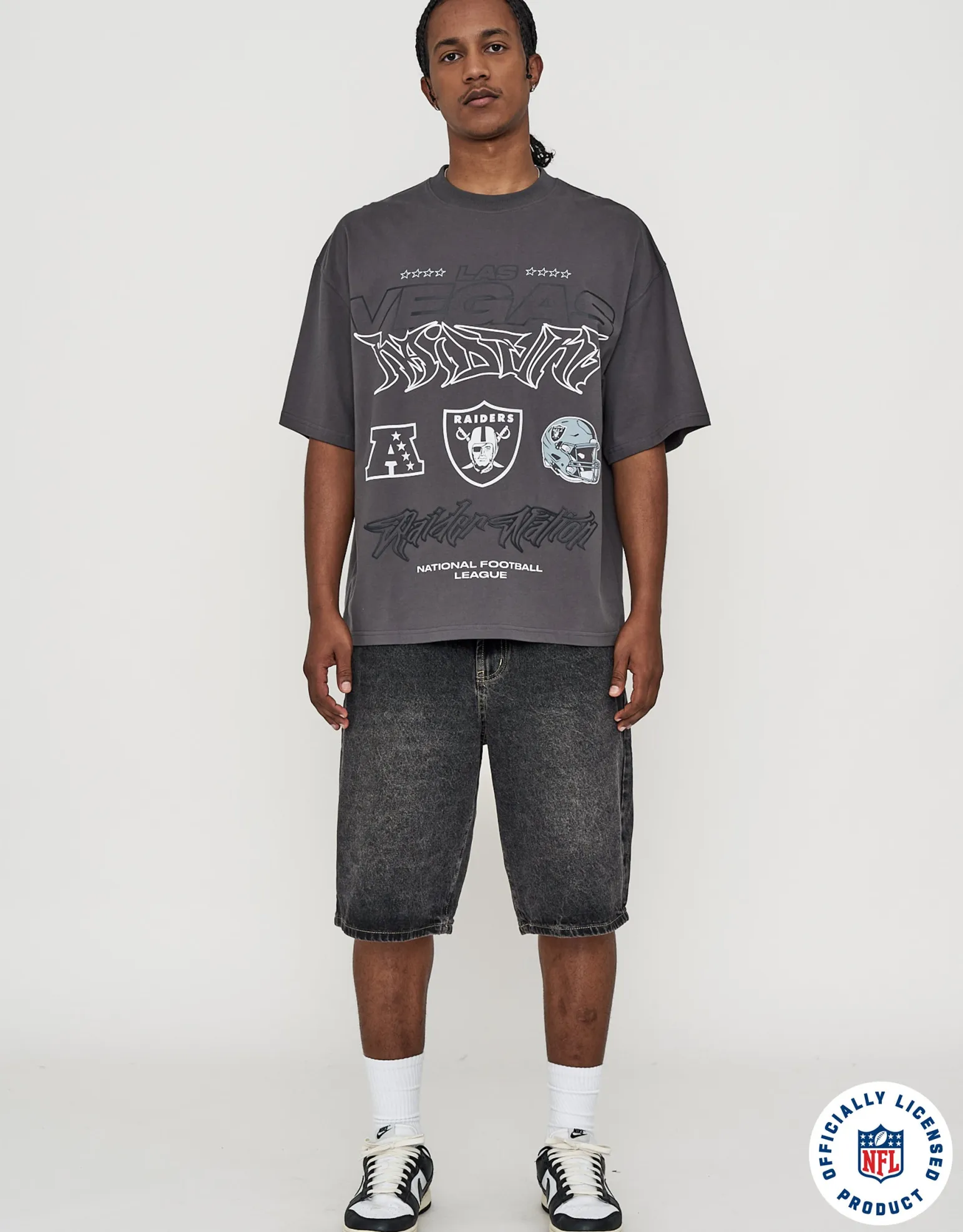 NFL Raiders Urban Box Fit T Shirt in Pewter Grey