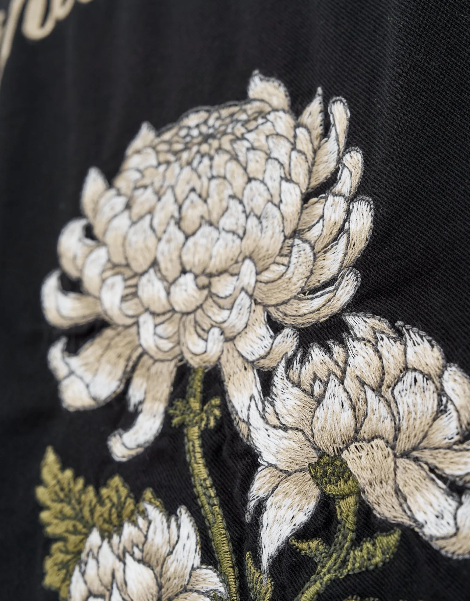 Okinawa Resort Short Sleeve Shirt in Black