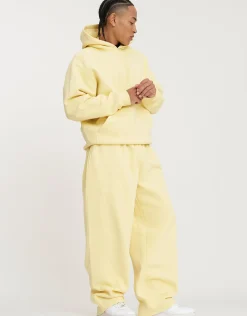 Oversized Heavyweight Plain Hoodie in Black