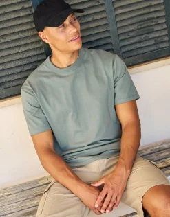 Perfect Relaxed Fit T Shirt in Solid Black