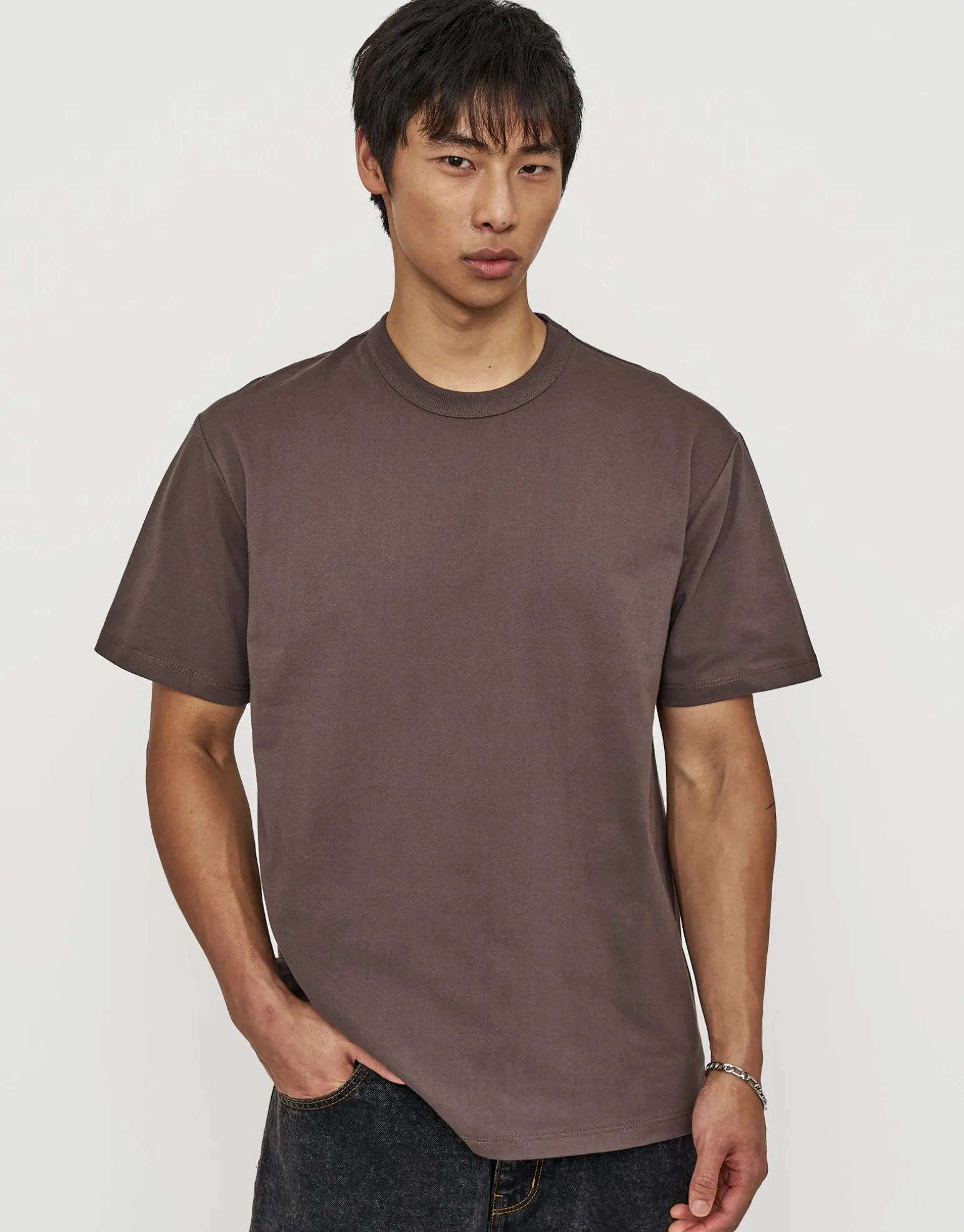Perfect Relaxed Fit T Shirt in Solid Black