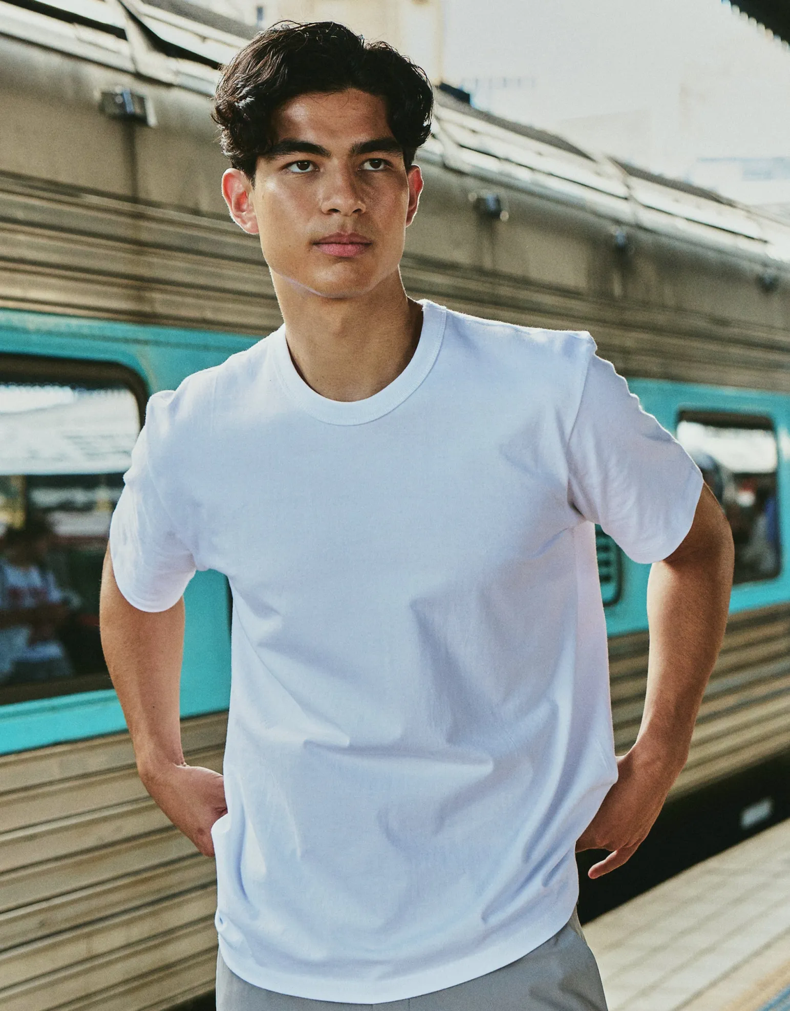 Perfect Relaxed Fit T Shirt in Solid Black