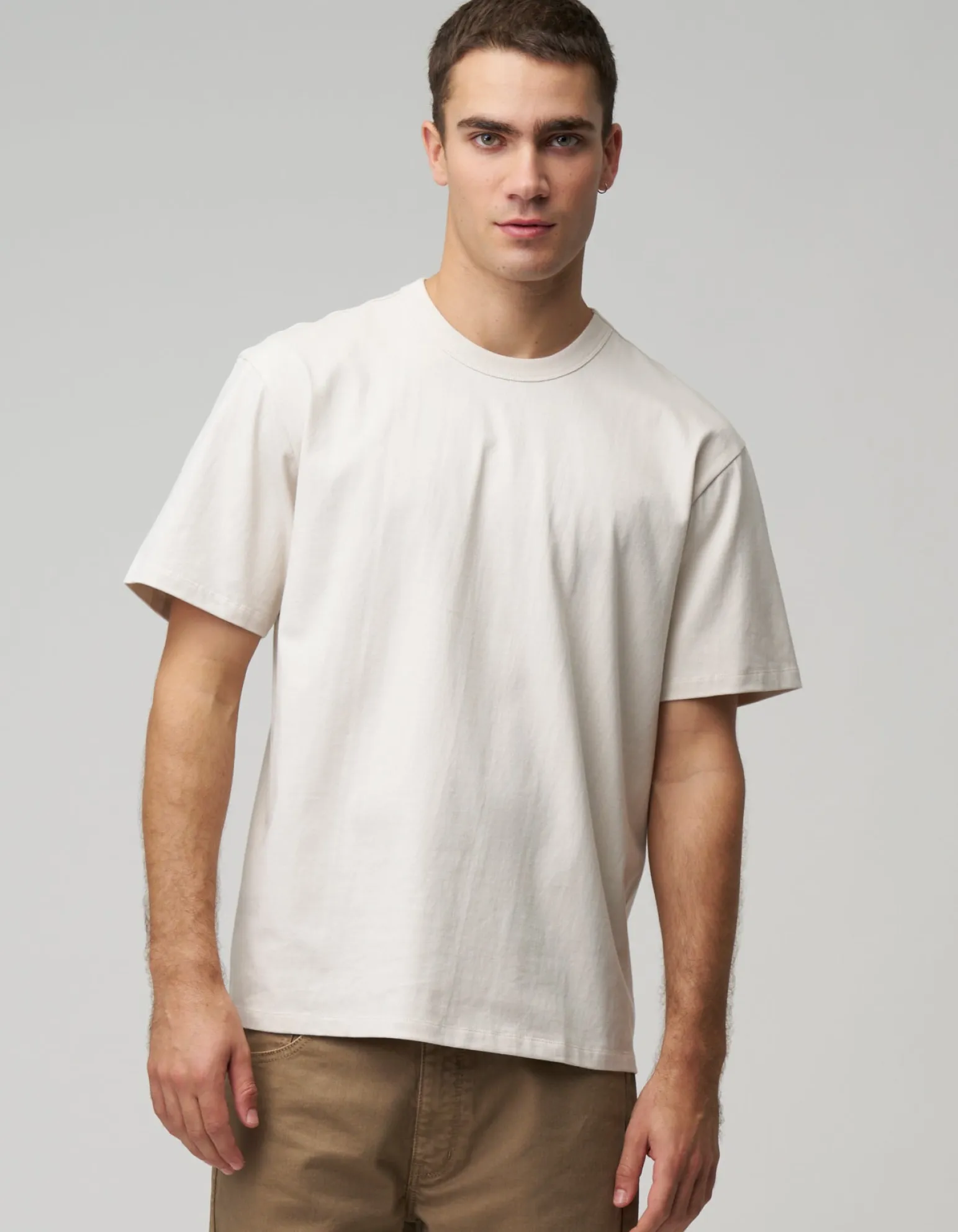 Perfect Relaxed Fit T Shirt in Solid Black