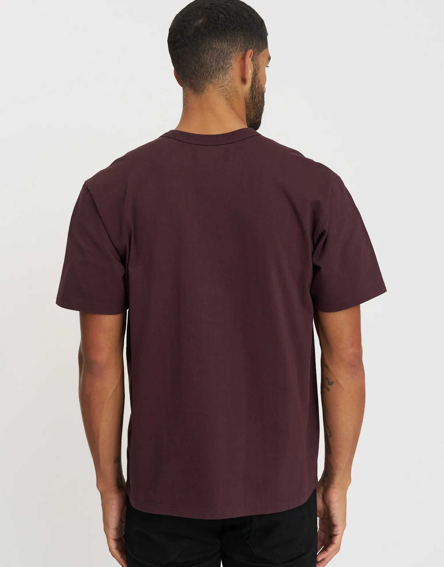 Perfect Relaxed Fit T Shirt in Solid Black