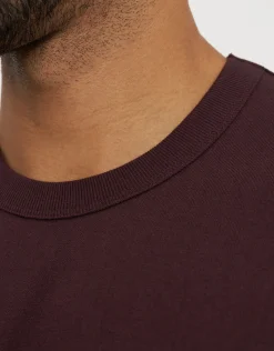 Perfect Relaxed Fit T Shirt in Solid Black