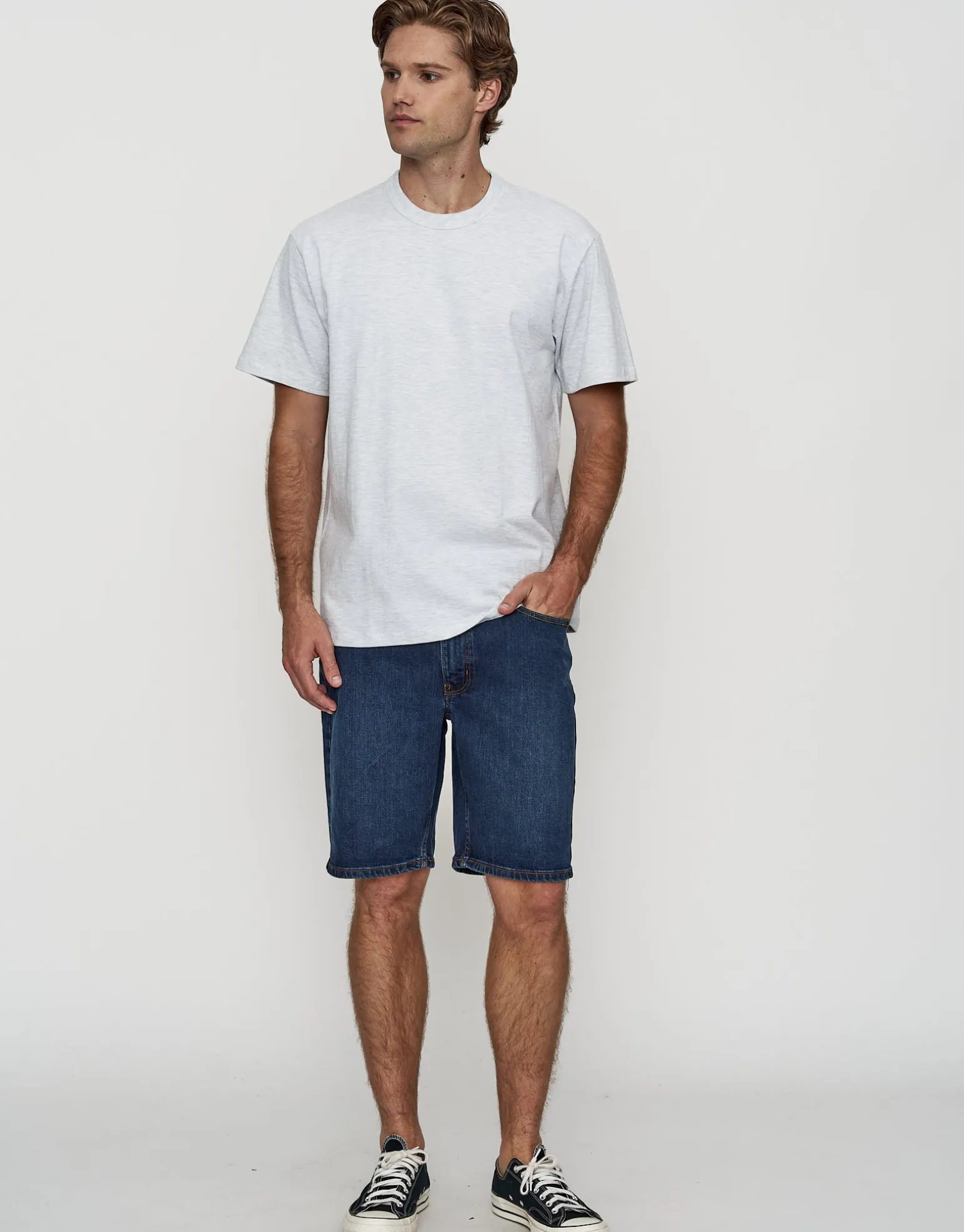 Perfect Relaxed Fit T Shirt in Solid Black