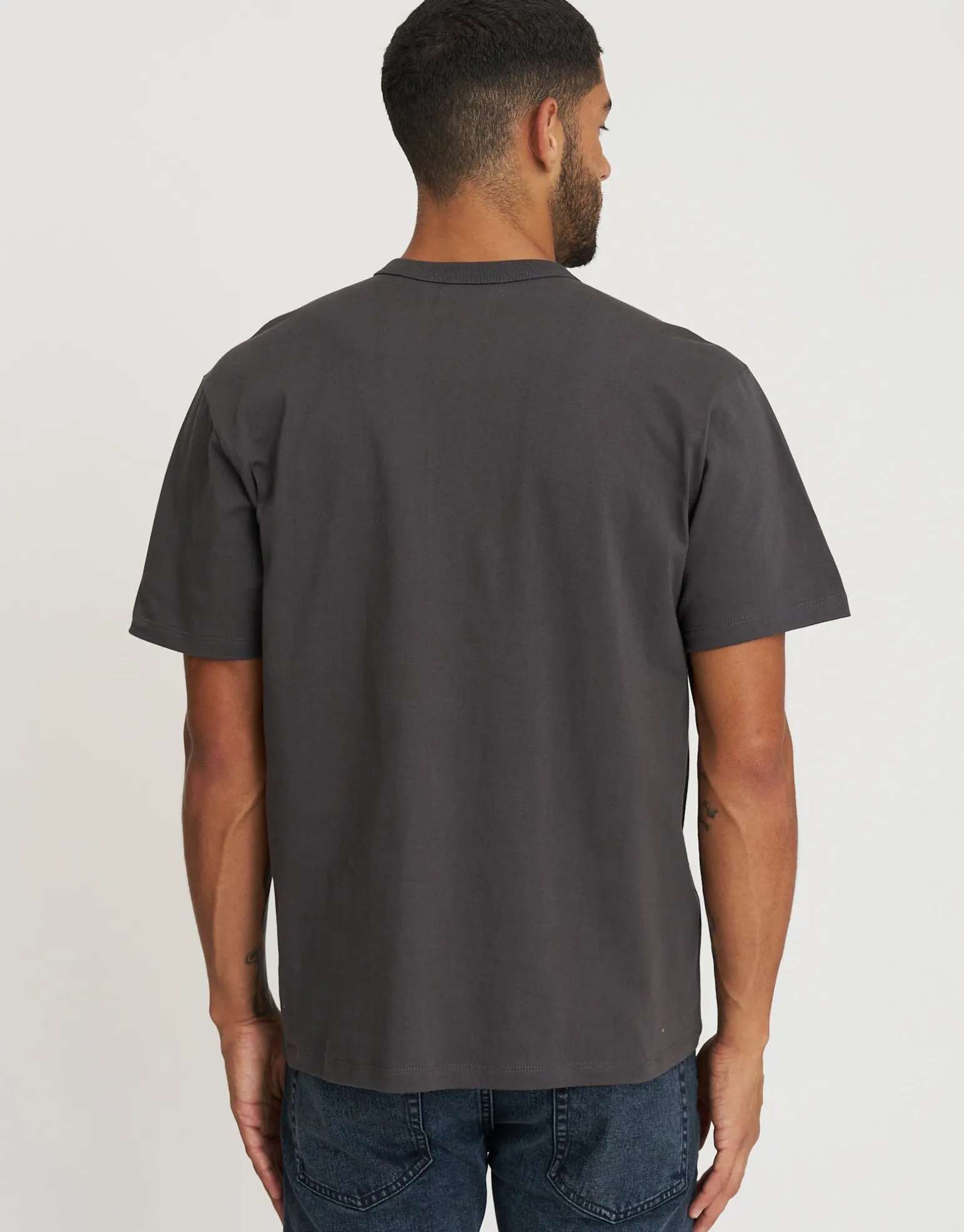 Perfect Relaxed Fit T Shirt in Solid Black