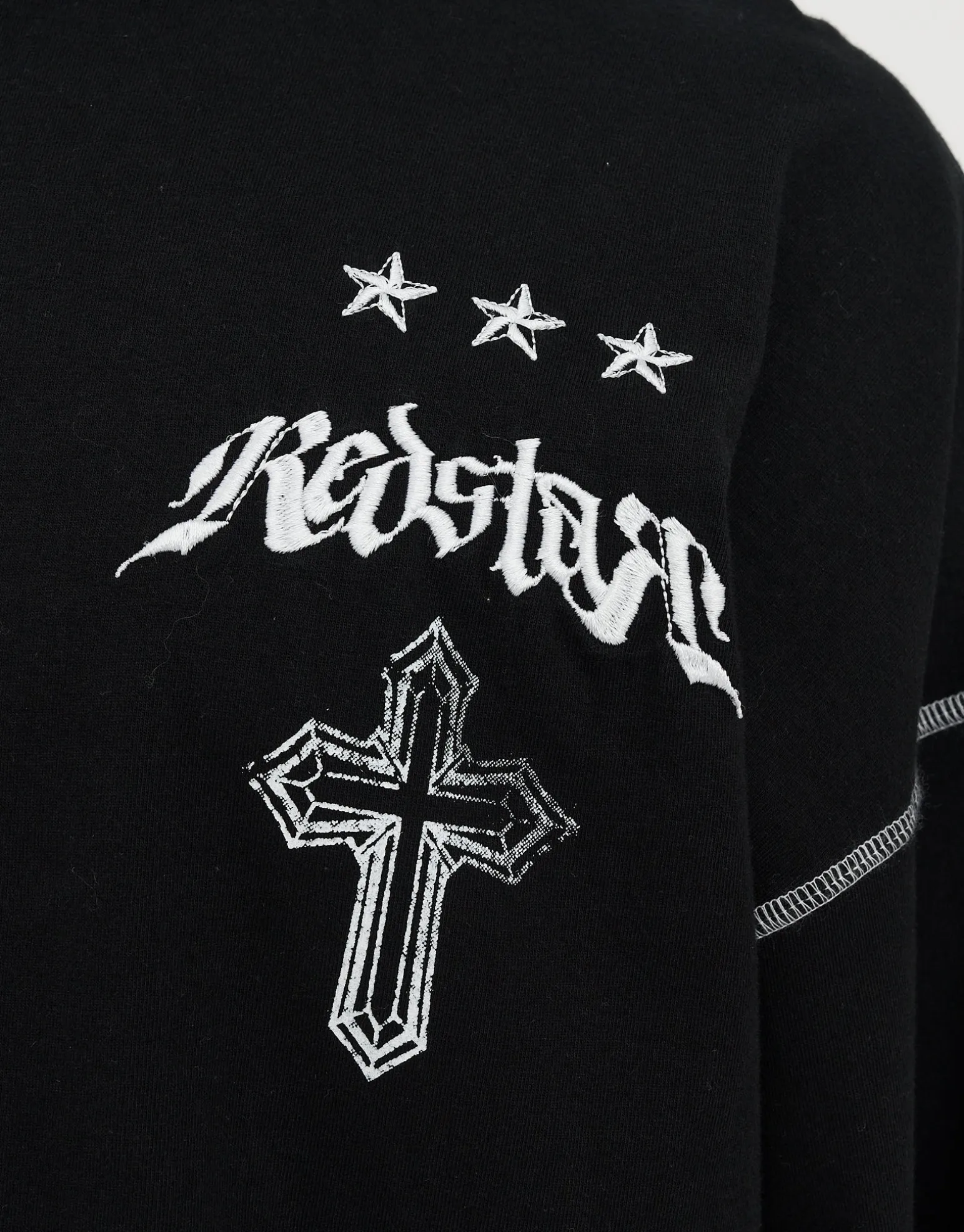 Redstar Cropped Long Sleeve T Shirt in Black