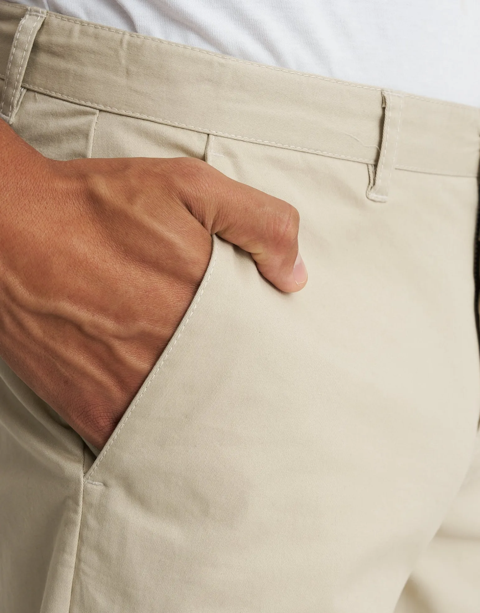 Regular Fit Stretch Chino Shorts in Stone