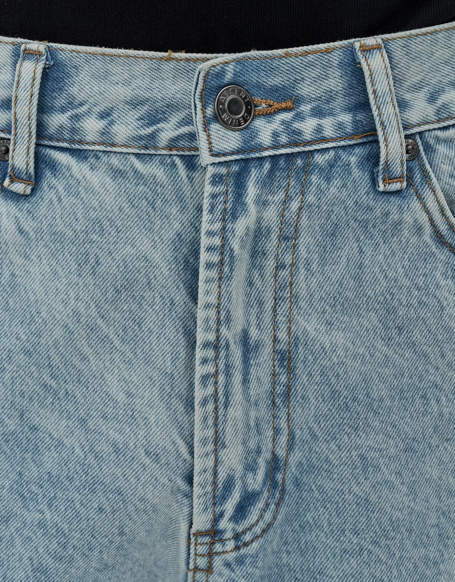 Relaxed Fit Denim Shorts in Washed Black