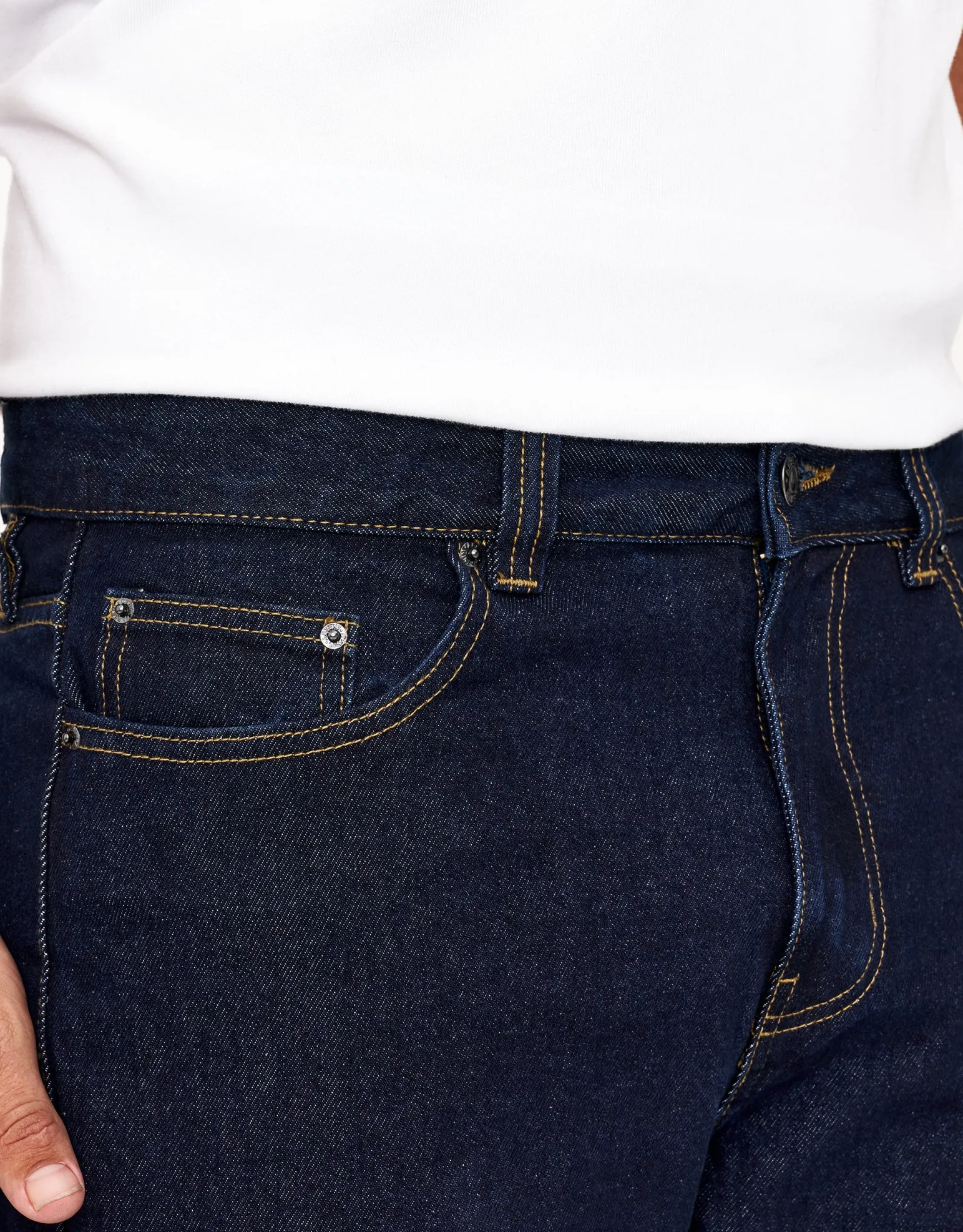 Relaxed Fit Jeans in Grey