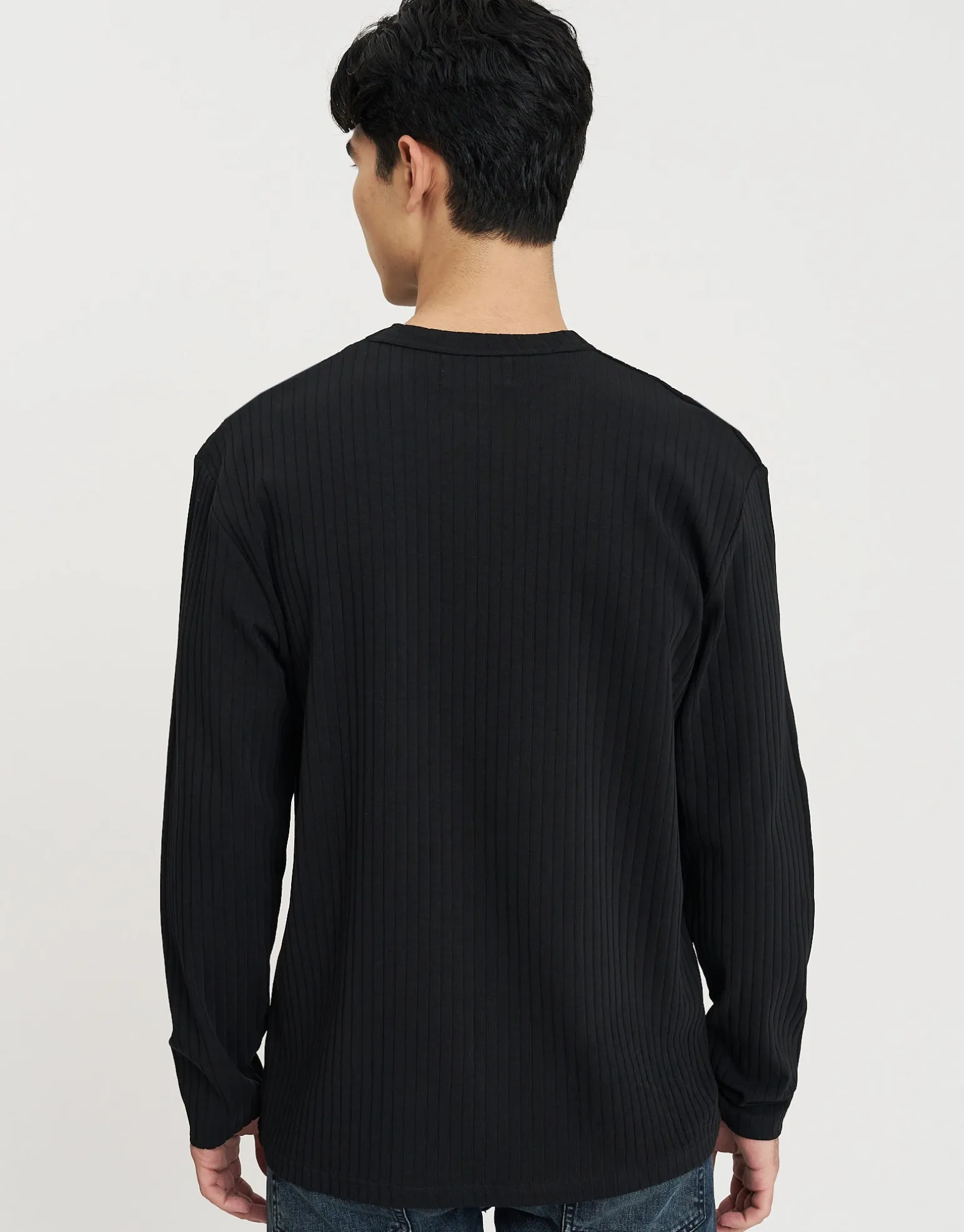 Ribbed Long Sleeve T-Shirt in Black