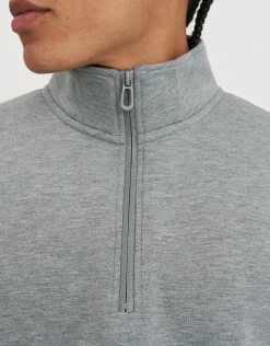 Scuba Oversized Deboss Quarter Zip in Grey Marle
