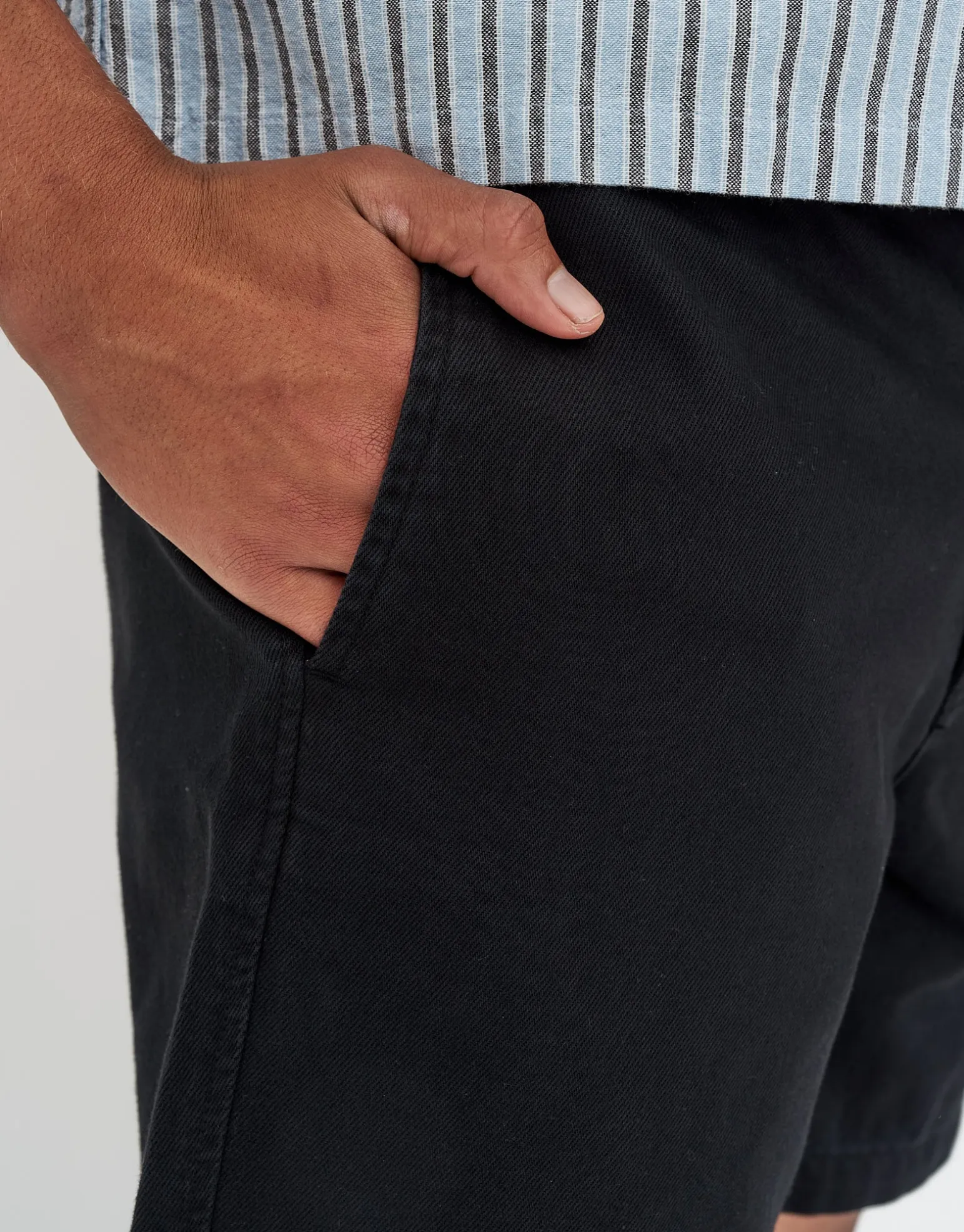 Short Chino Shorts in Black