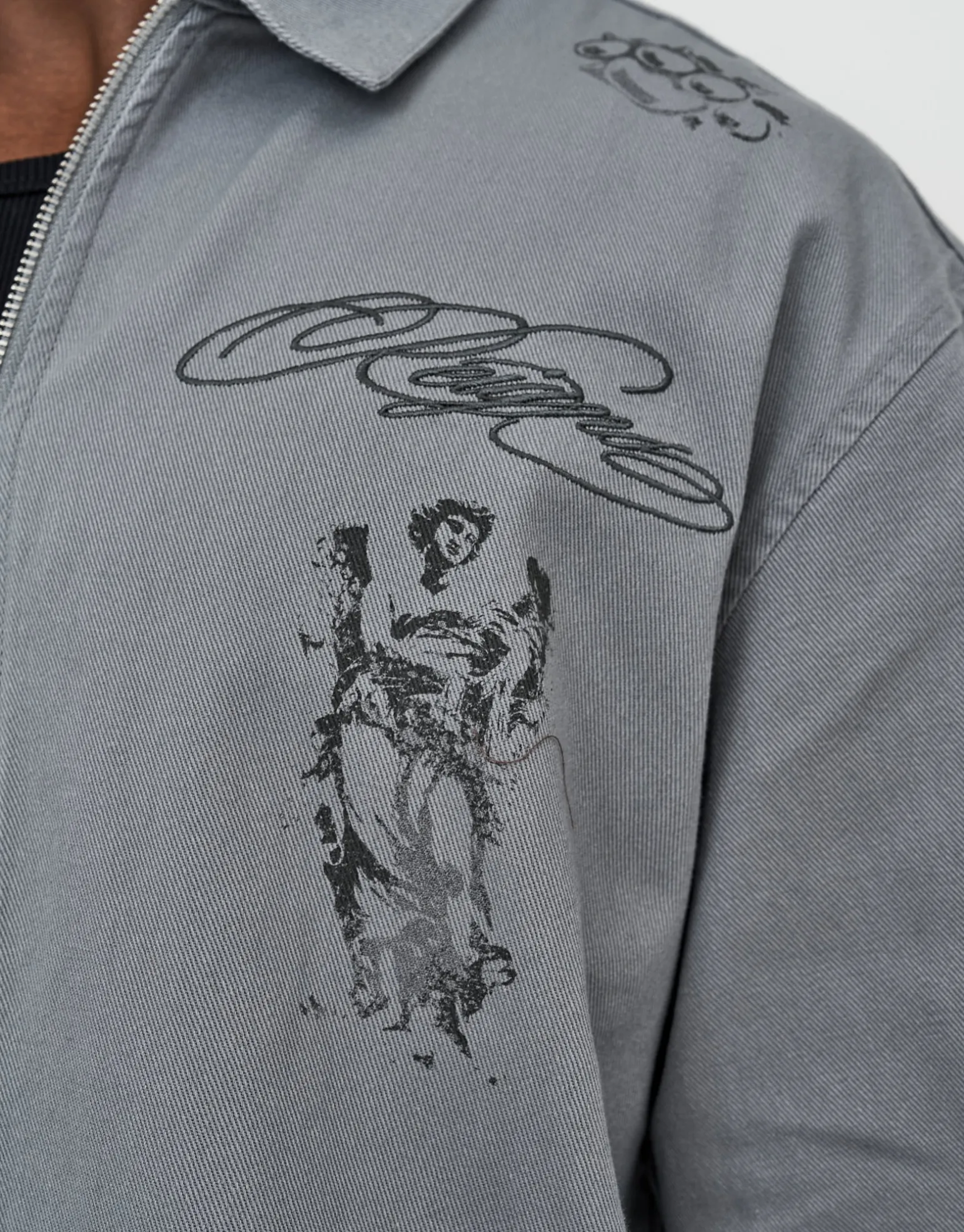 Sketch Cropped Zip Up Shirt in Pebble