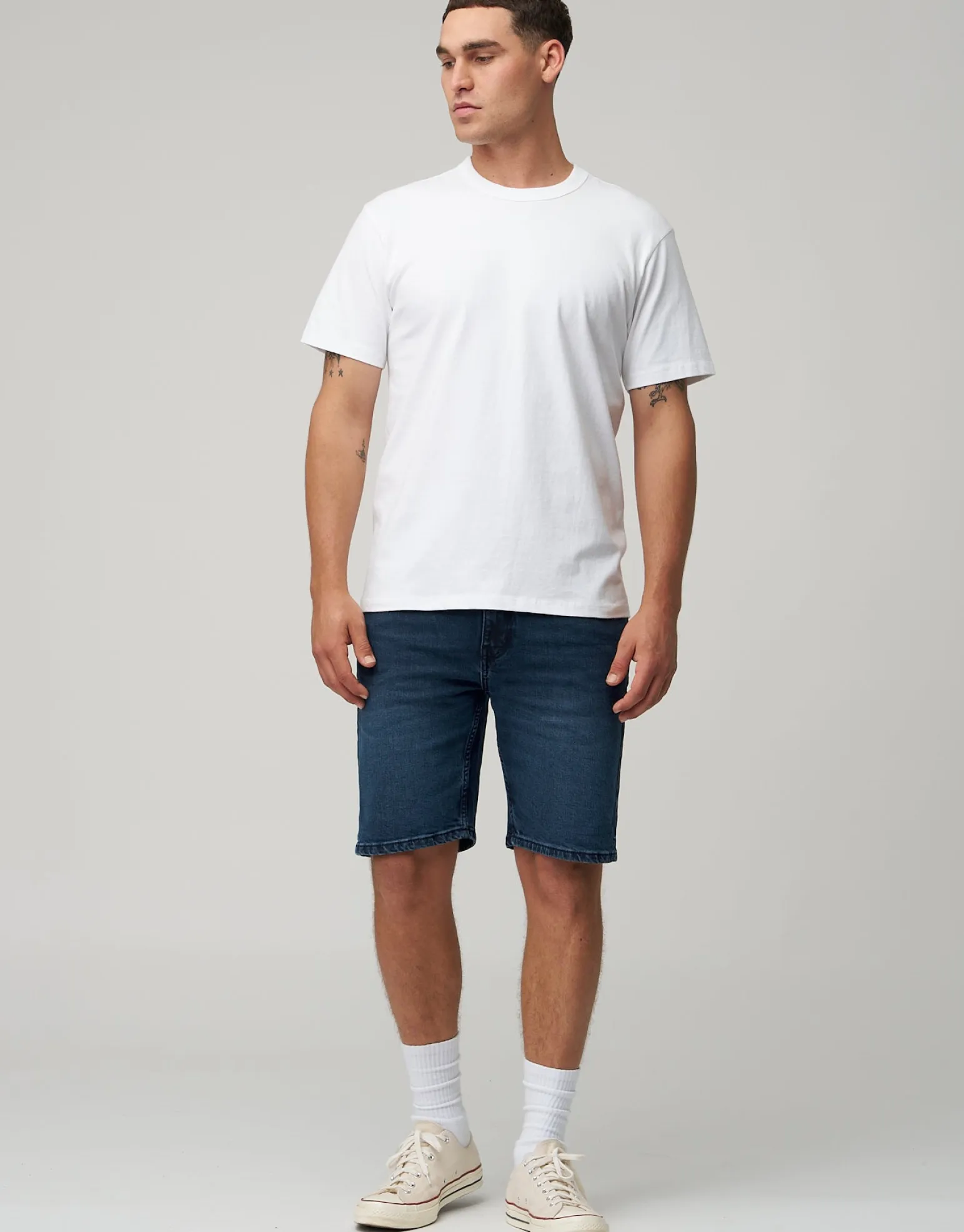 Slim Denim Shorts in Stonewash Sky