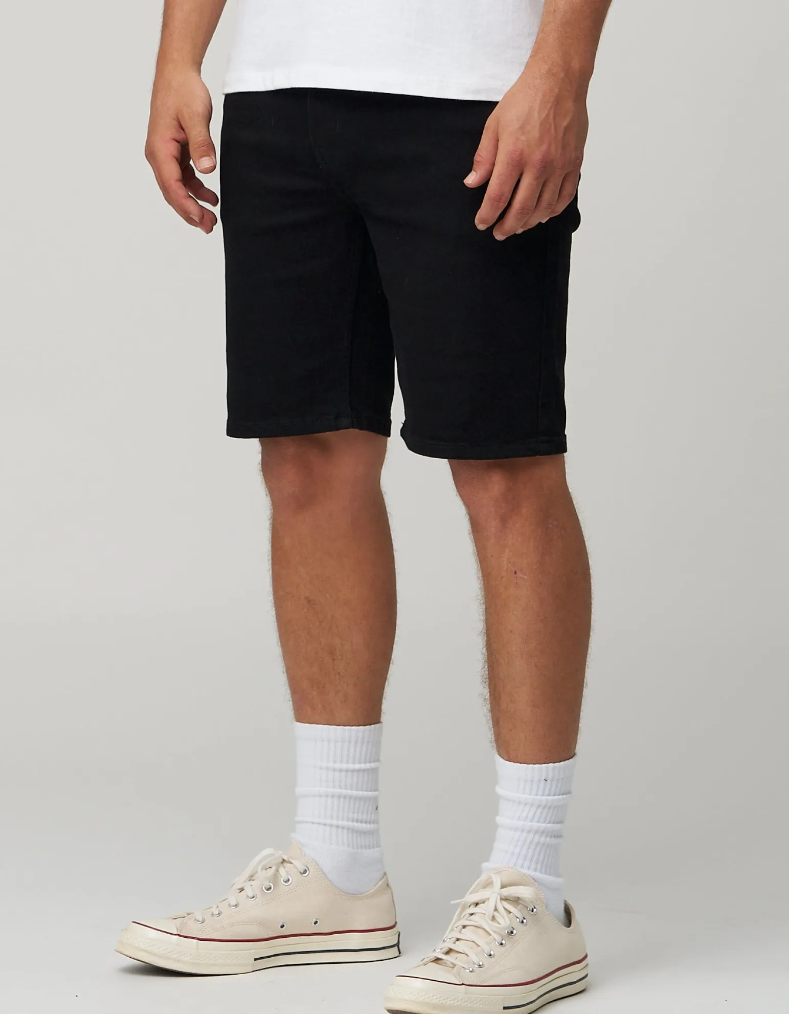 Slim Denim Shorts in Stonewash Sky