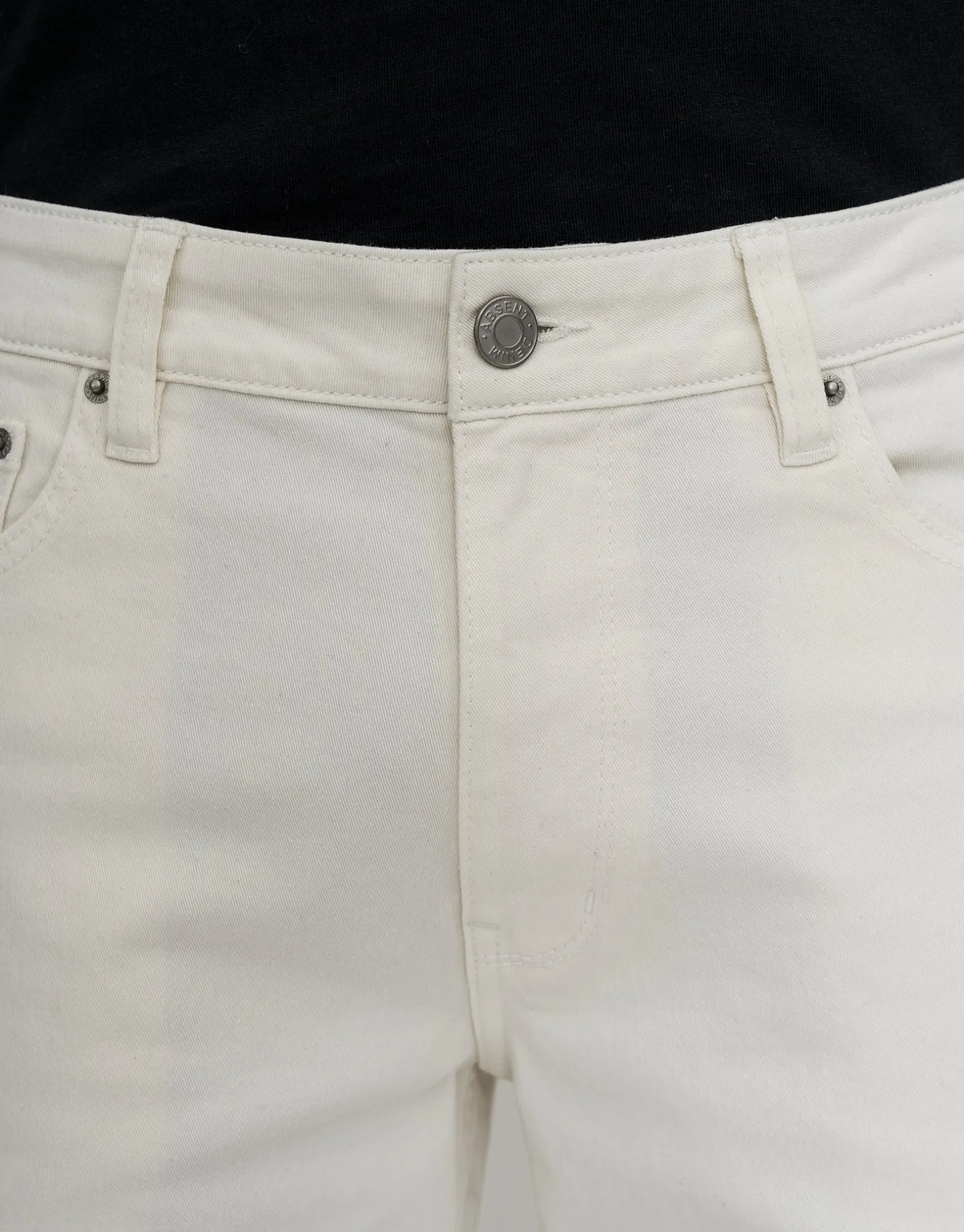 Slim Denim Shorts in Stonewash Sky