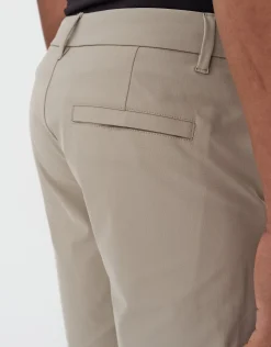 Smart Flex Everyday Shorts in Sand