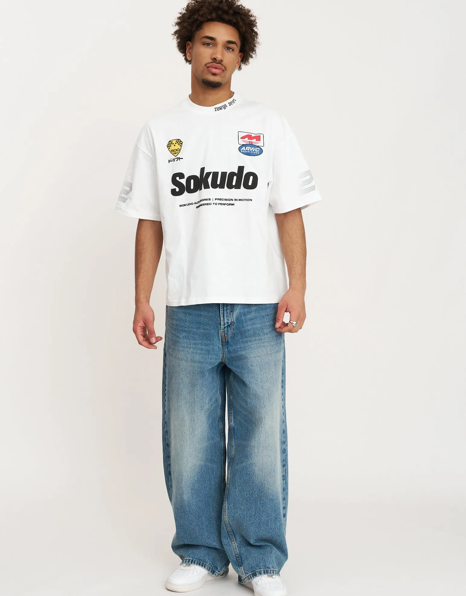 Sokudo Drift Box Tee in Blanc