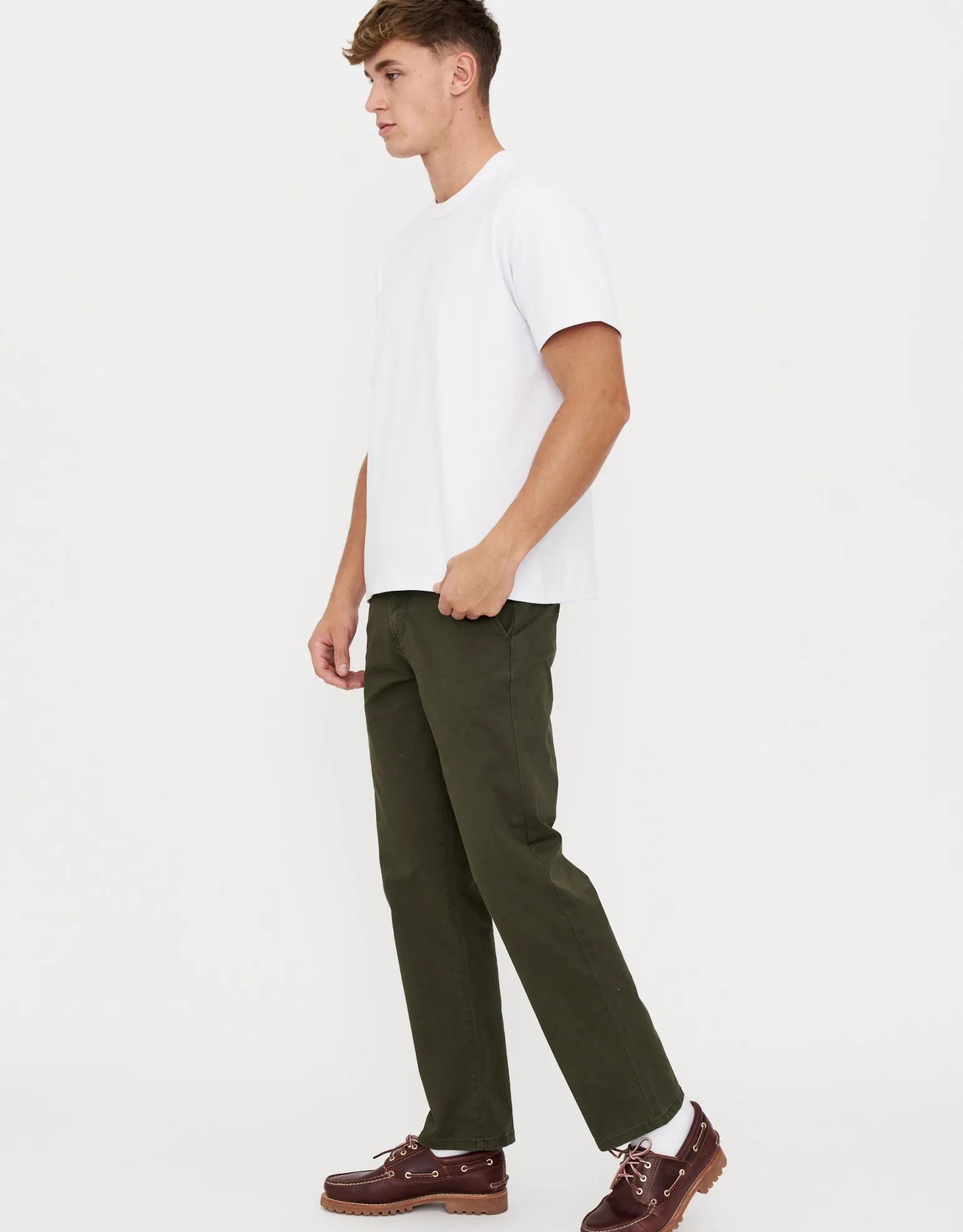 Straight Fit Chino Pants in Khaki
