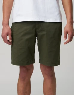 Stretch Chino Slim Fit Shorts in Black