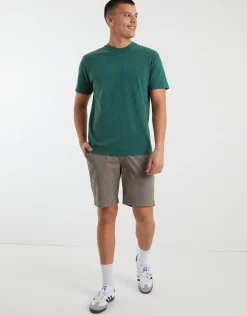 Stretch Chino Slim Fit Shorts in Khaki