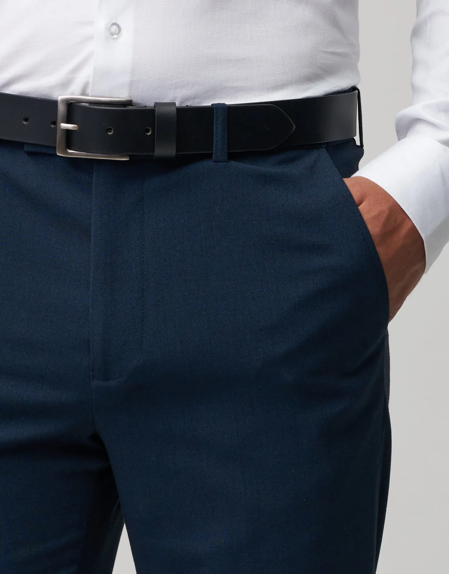 Stretch Slim Fit Suit Pants in Navy