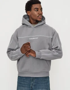Studios Oversized Cropped Hoodie in Snow Marle