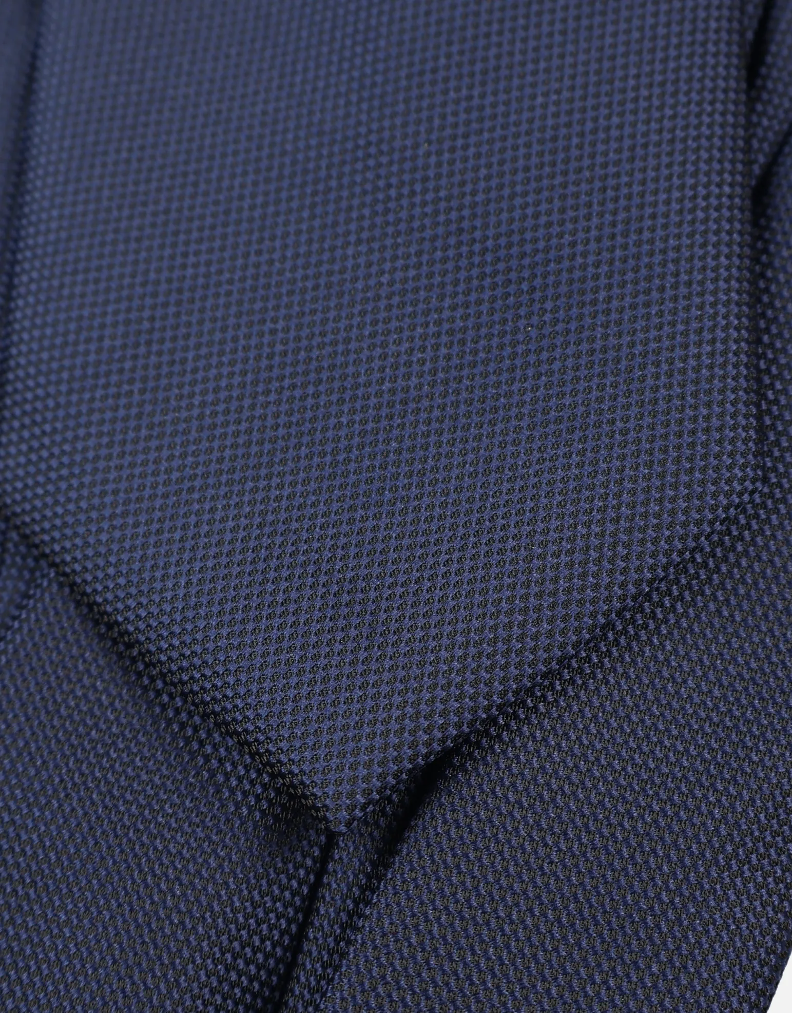 Sunflower Textured Slim Tie in Burgundy
