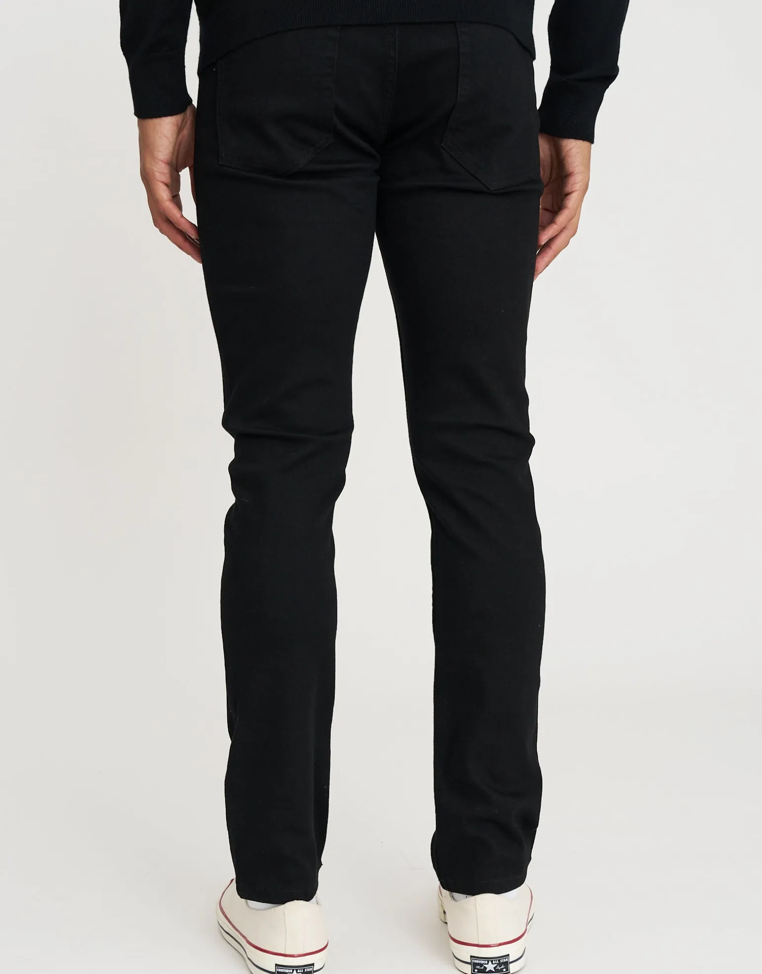 Taper Fit Jeans in Raw