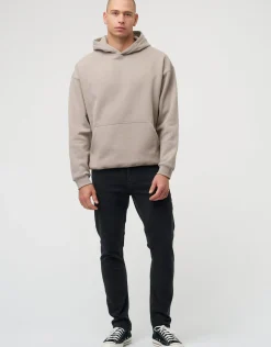 Taper Fit Jeans in Raw