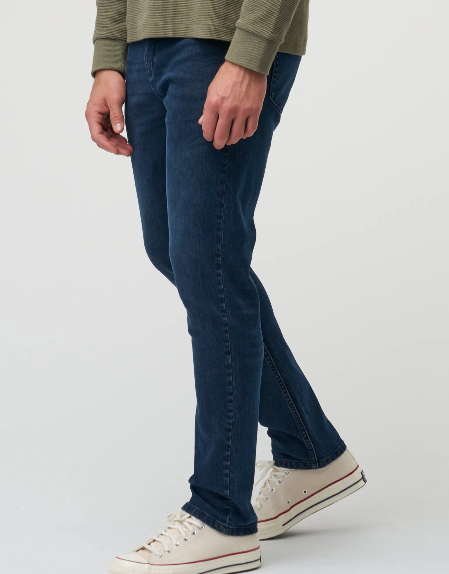 Taper Fit Jeans in Raw