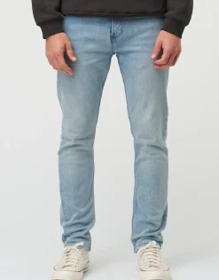 Taper Fit Jeans in Solid Black