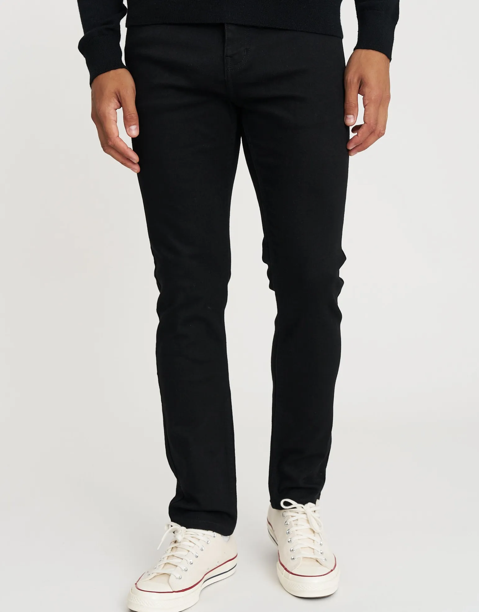 Taper Fit Jeans in Stone Bleach