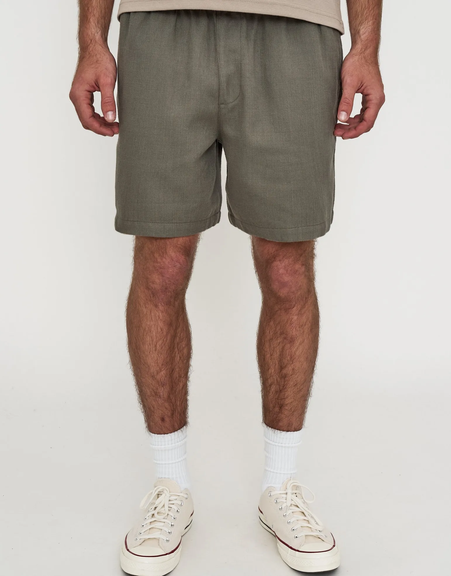 Textured Elastic Waist Shorts in Chocolate
