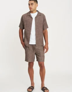 Textured Elastic Waist Shorts in Chocolate