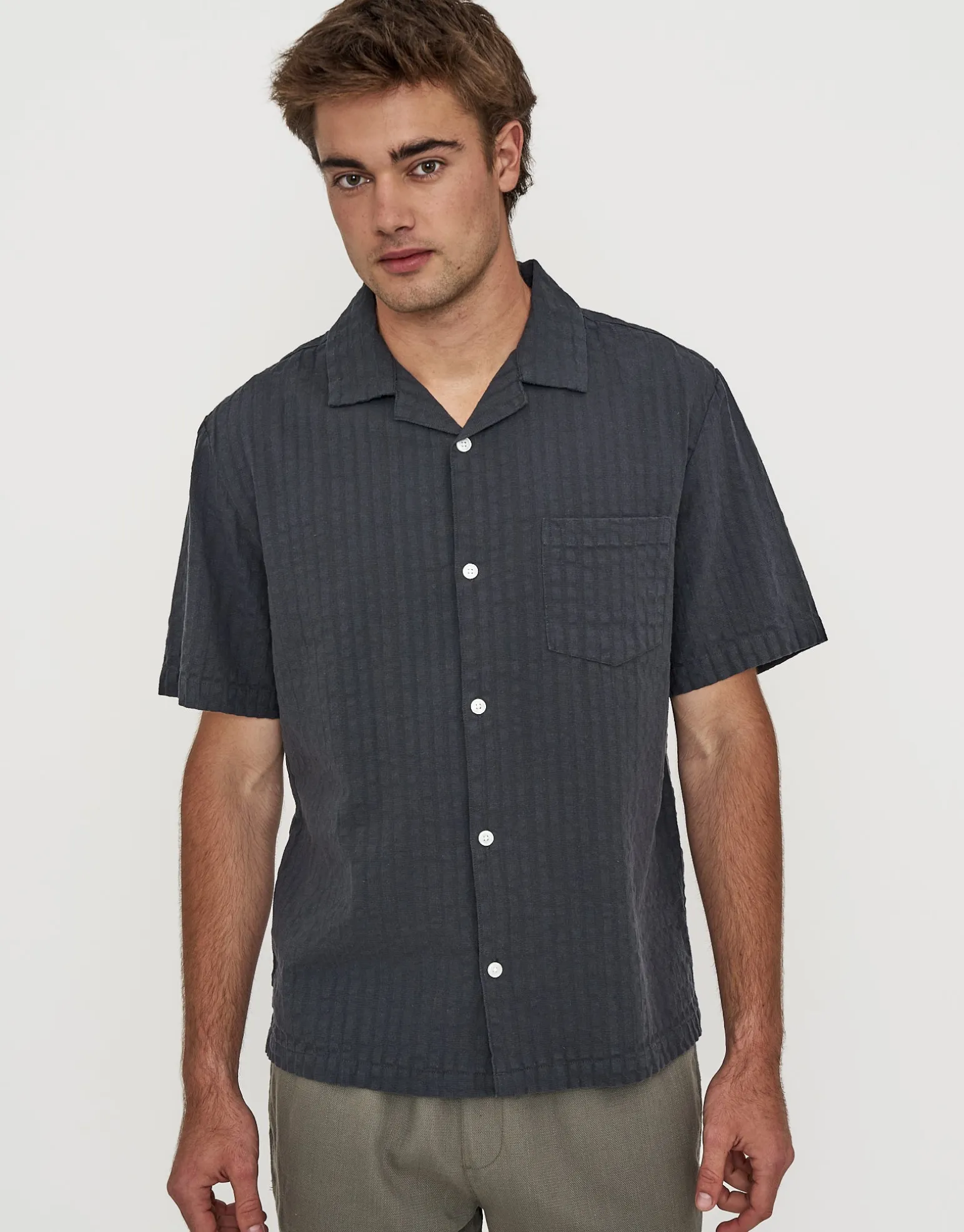 Textured Short Sleeve Shirt in Clover Green