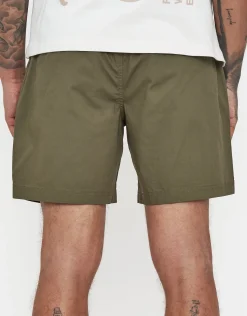 Training Club Everyday Shorts in Charcoal