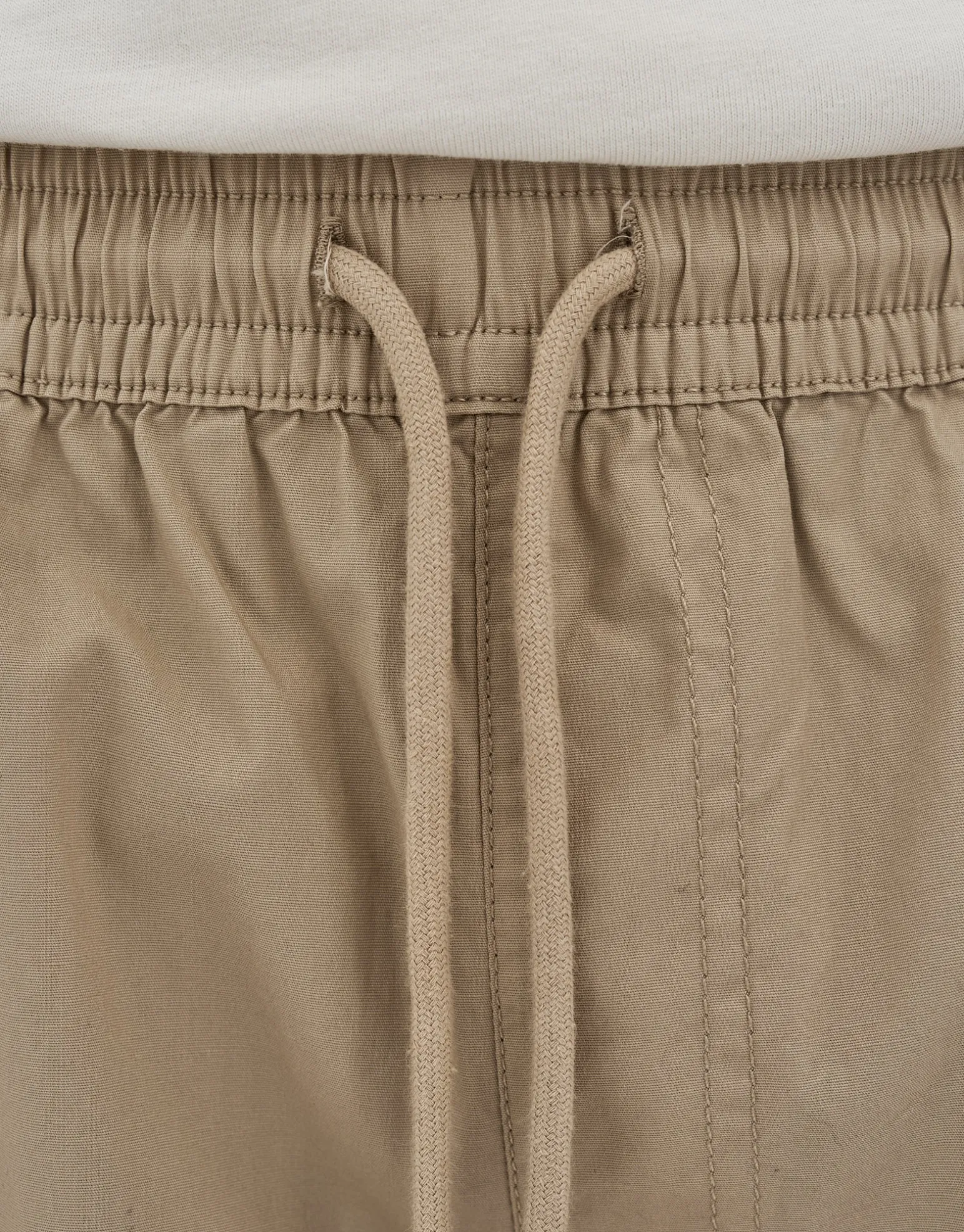 Training Club Everyday Shorts in Khaki