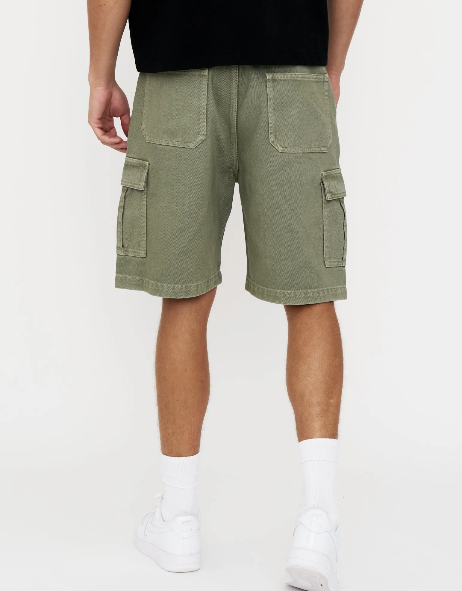 Twill Baggy Cargo Shorts in Iguana
