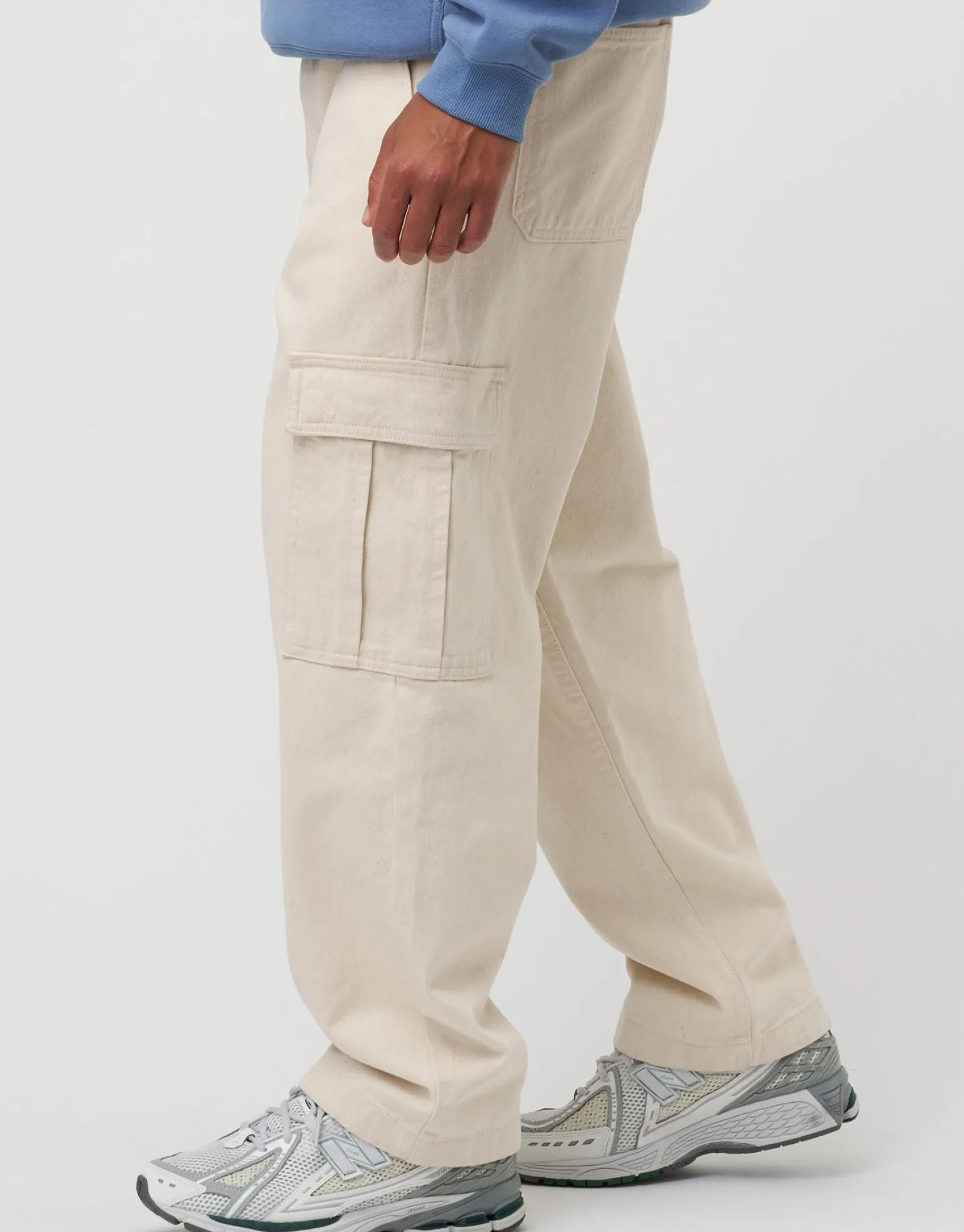 Twill Baggy Fit Cargo Pants in Black