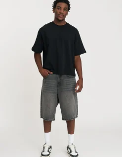 Vanguard Chains Baggy Fit Jorts in Washed Black