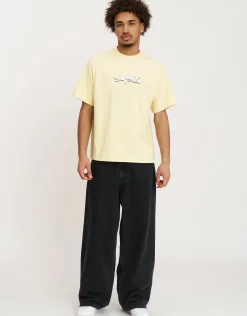 Vanguard Relaxed Fit T Shirt in Neon Lilac