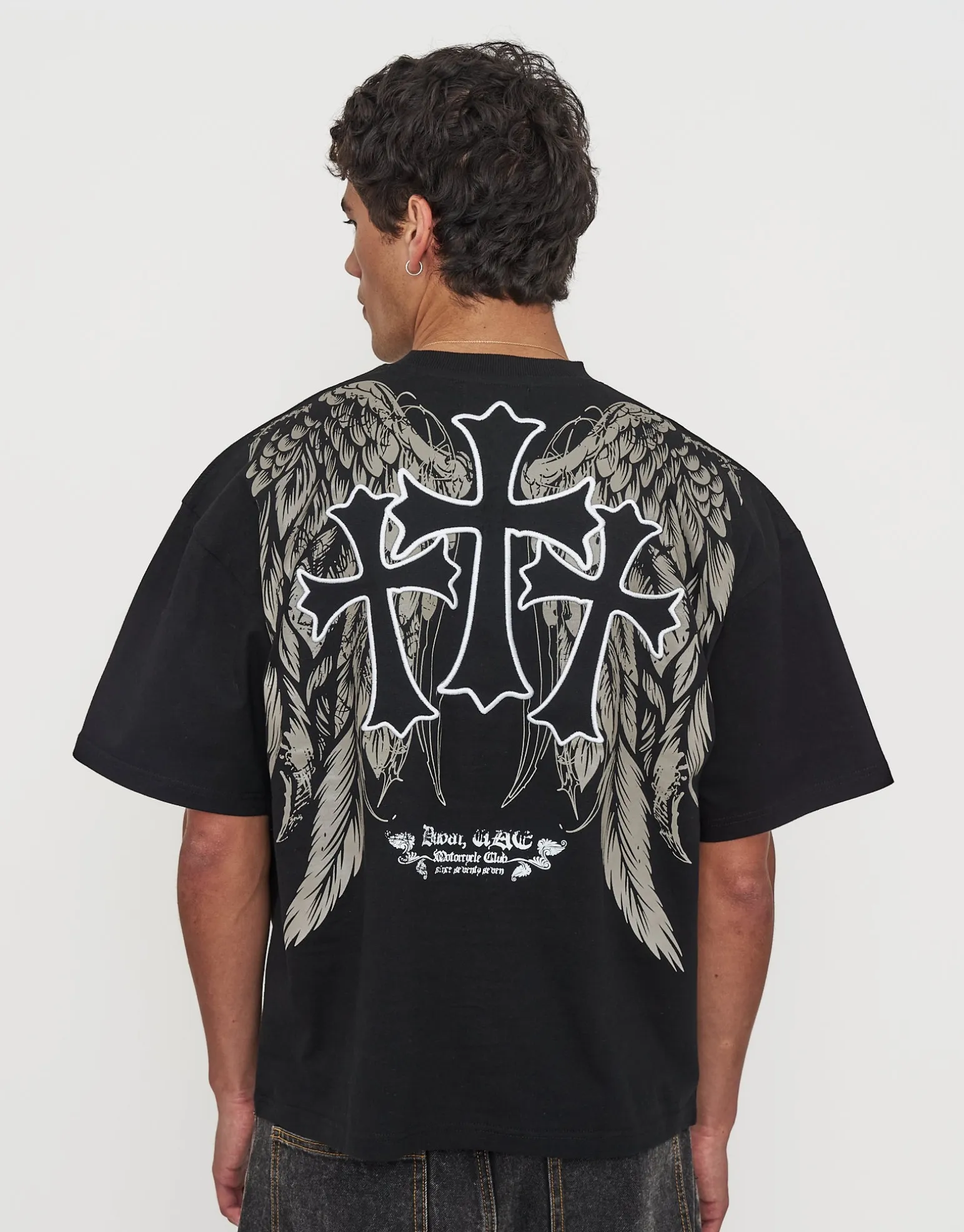 Vanguard Studios Box Fit T Shirt in Moon