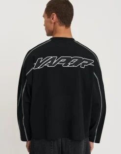 Vapor Cropped Long Sleeve T Shirt in Black